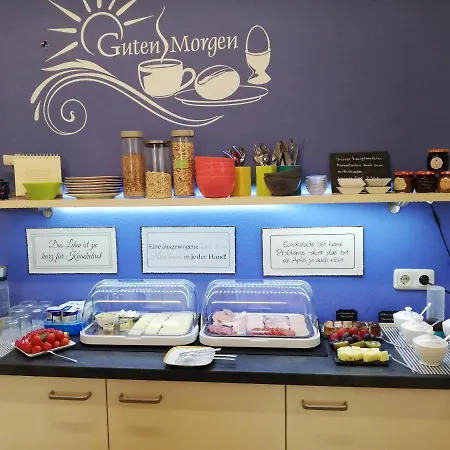 Gaestehaus Sabina- Fruehstueckspension, Bed & Breakfest Guest house 3*