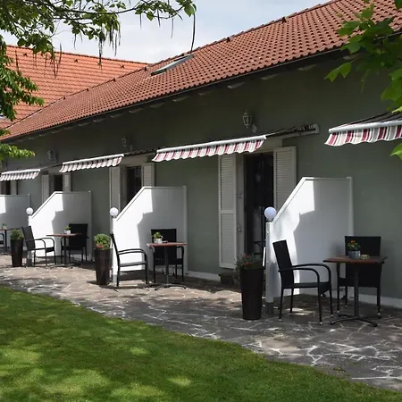 Gaestehaus Sabina- Fruehstueckspension, Bed & Breakfest Gæstehus Bad Radkersburg