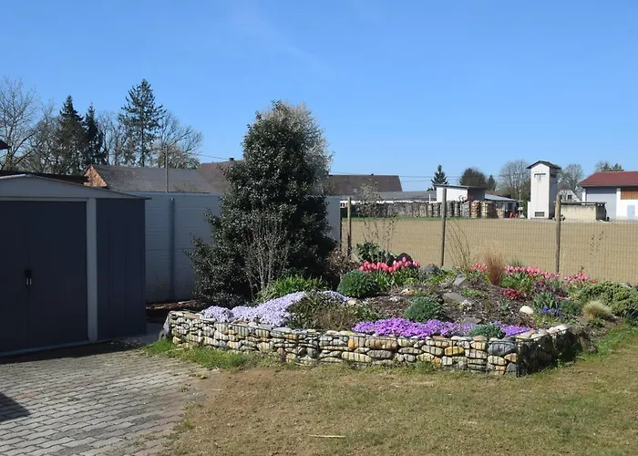 Gaestehaus Sabina- Fruehstueckspension, Bed & Breakfest ゲストハウス 3*