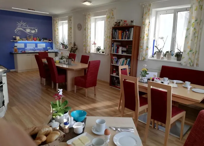 Gaestehaus Sabina- Fruehstueckspension, Bed & Breakfest 3* バート・ラトカースブルク