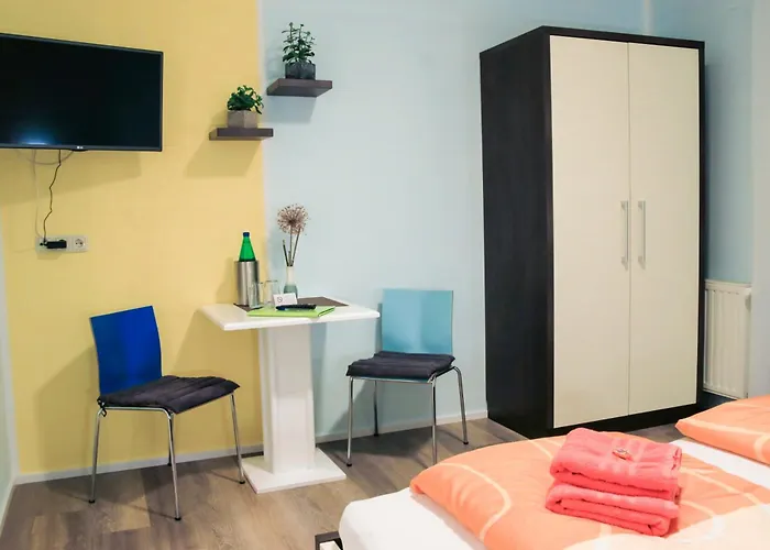 Gaestehaus Sabina- Fruehstueckspension, Bed & Breakfest 3* バート・ラトカースブルク