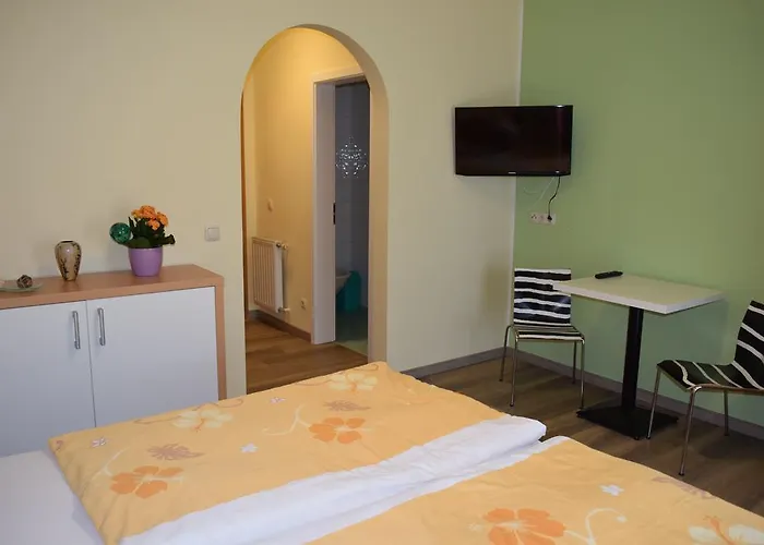 Gaestehaus Sabina- Fruehstueckspension, Bed & Breakfest